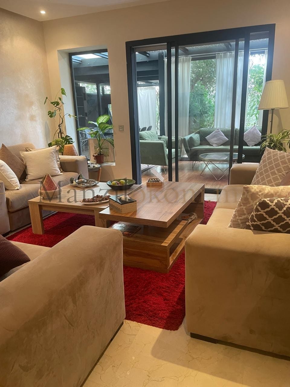 Appartement deux chambres rez de jardin 